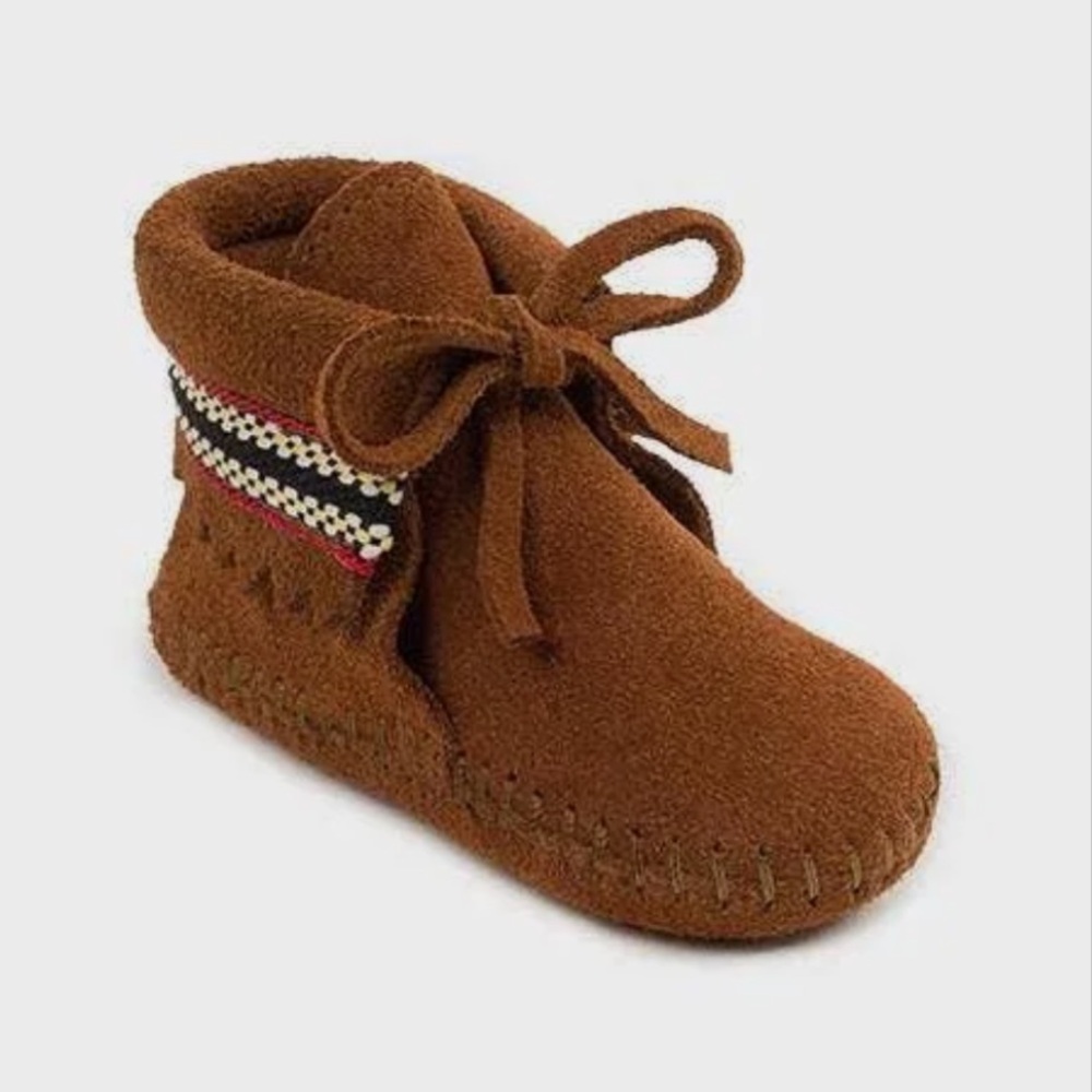 Minnetonka Braid Brown Suede Infant Baby Moccasin Booties Shoes Size 3 NWOT